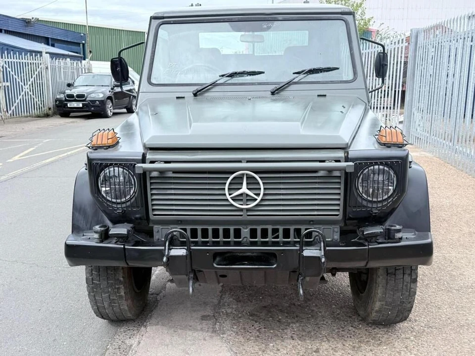 2000 Mercedes-Benz W461 G-Class - Image 3 of 25