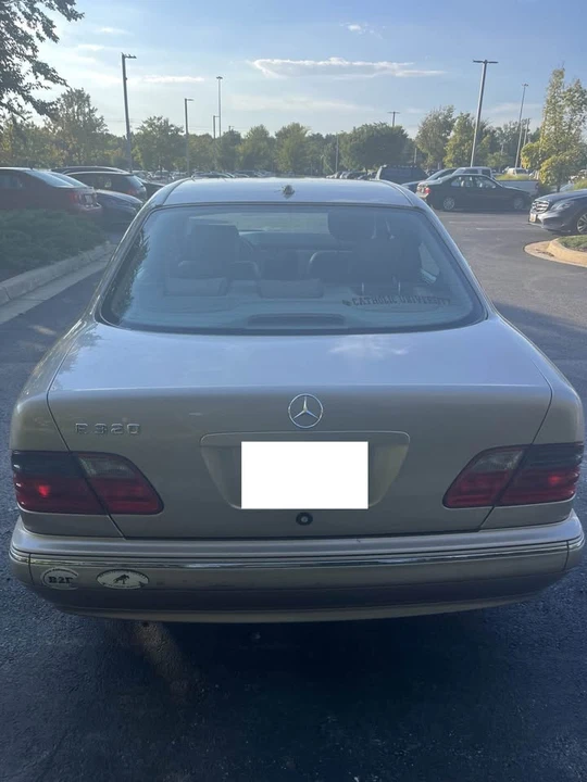 2000 Mercedes-Benz W210 E-Class - Image 4 of 10