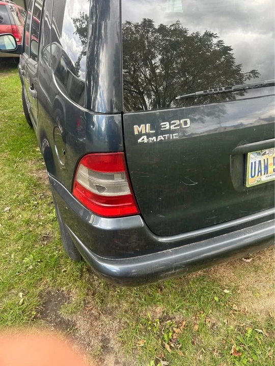 2000 Mercedes-Benz E-Class - Image 3 of 3