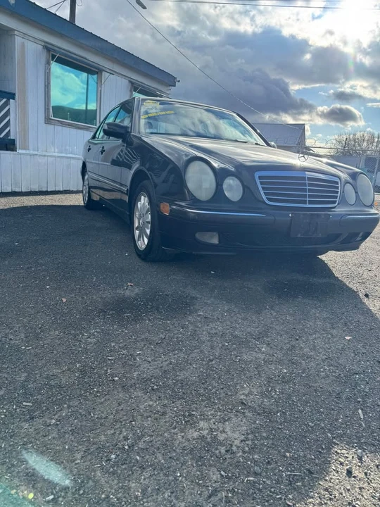 2000 Mercedes-Benz W210 E-Class - Image 13 of 14