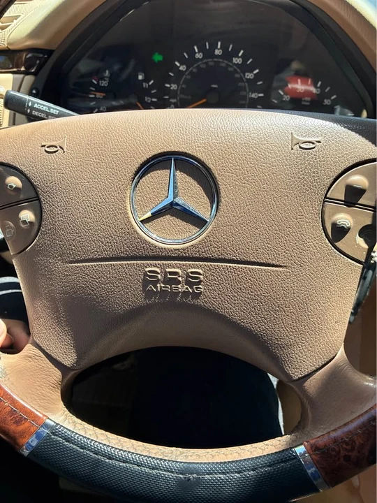 2000 Mercedes-Benz W210 E-Class - Image 3 of 4
