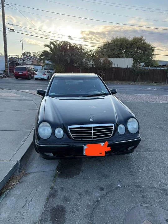 2000 Mercedes-Benz W210 E-Class - Image 2 of 7
