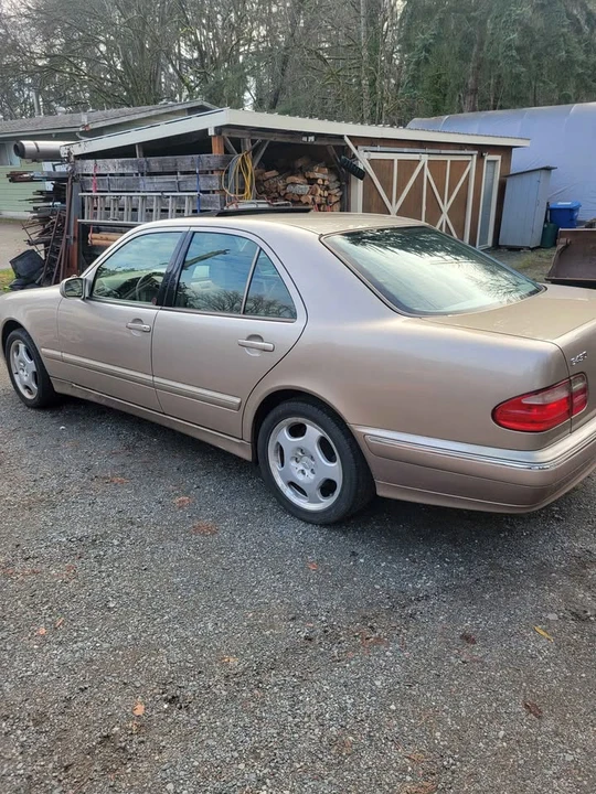 2000 Mercedes-Benz W210 E-Class - Image 2 of 14