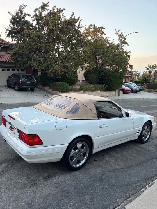 2000 Mercedes-Benz R129 SL-Class - Image 11 of 20