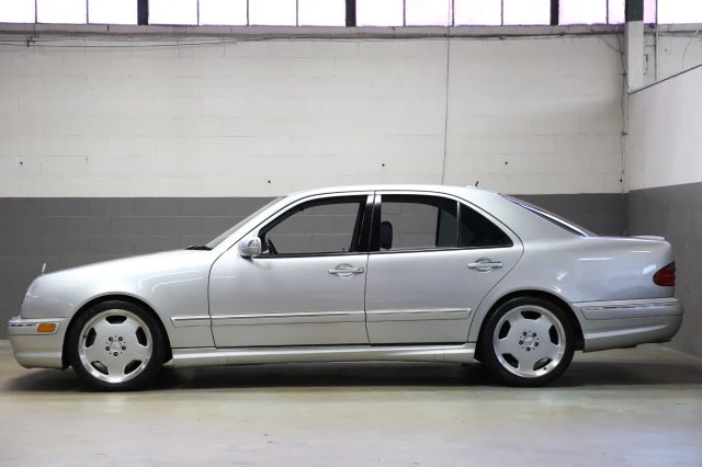 2000 Mercedes-Benz W210 E 36 & E 50 & E 55 & E 60 AMG - Image 2 of 21