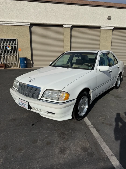 2000 Mercedes-Benz W202 C-Class - Image 2 of 21