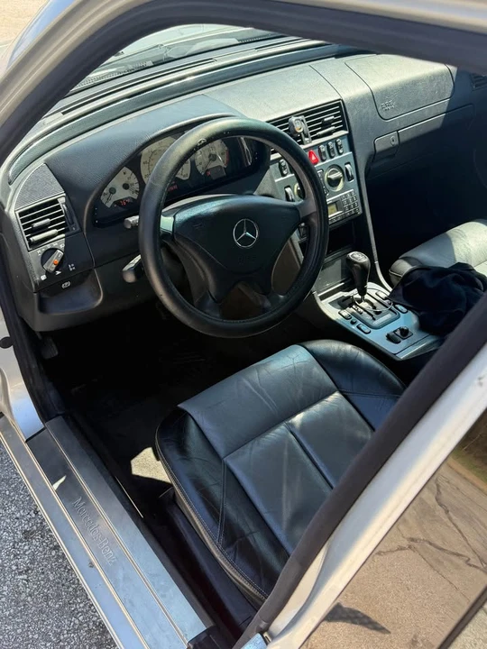 2000 Mercedes-Benz W202 C-Class - Image 5 of 6