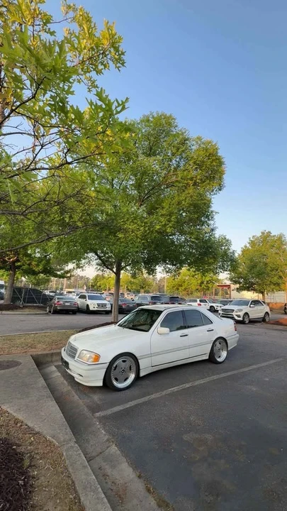 2000 Mercedes-Benz W202 C-Class - Image 4 of 18