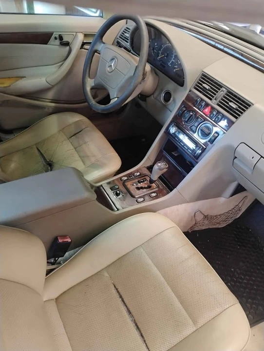 2000 Mercedes-Benz W202 C-Class - Image 13 of 18
