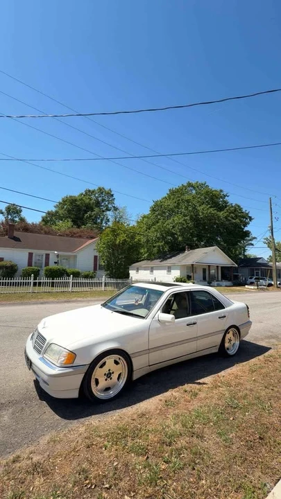 2000 Mercedes-Benz W202 C-Class - Image 8 of 18