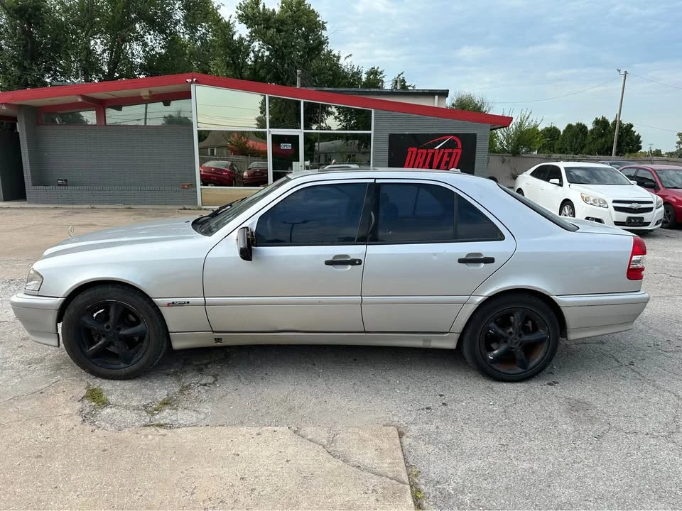 2000 Mercedes-Benz W202 C-Class - Image 8 of 12