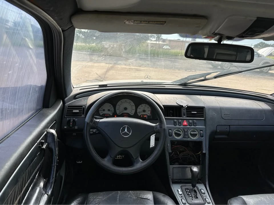 2000 Mercedes-Benz W202 C-Class - Image 9 of 12