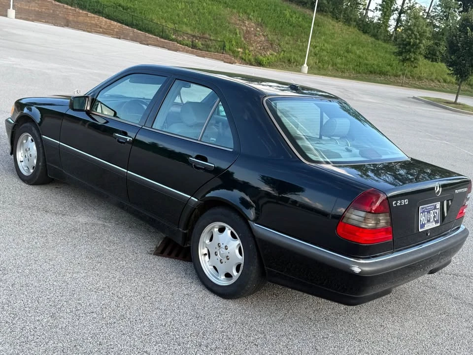 2000 Mercedes-Benz W202 C-Class - Image 3 of 11