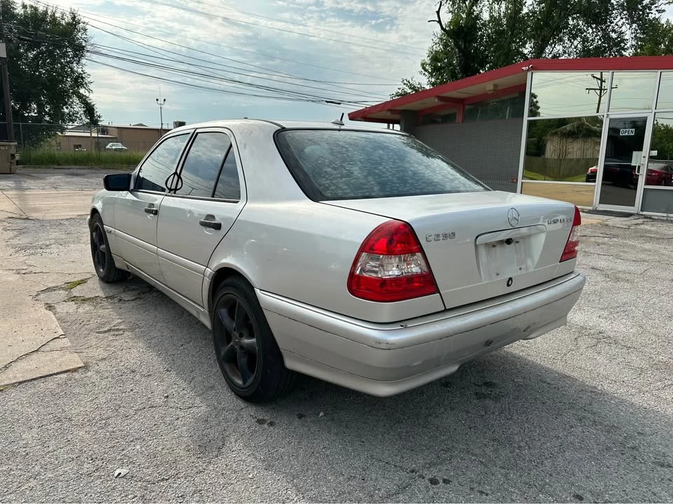 2000 Mercedes-Benz W202 C-Class - Image 7 of 12