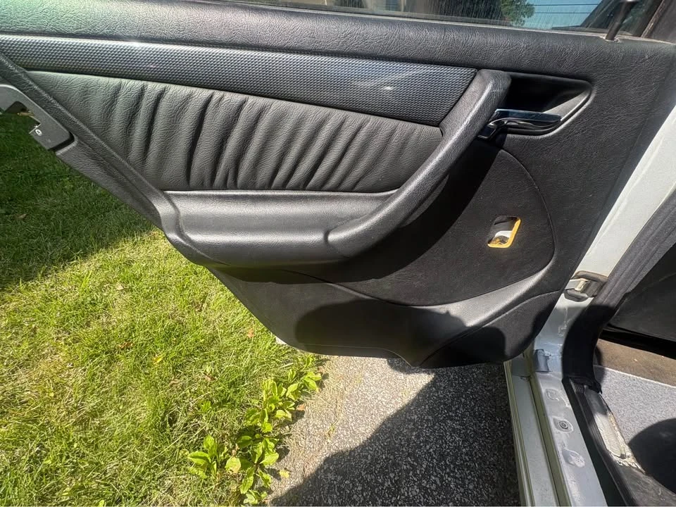 2000 Mercedes-Benz W202 C-Class - Image 4 of 20