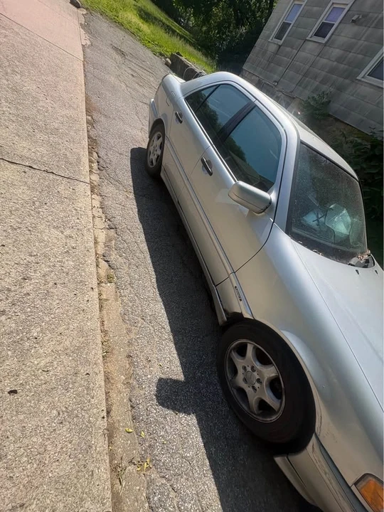 2000 Mercedes-Benz W202 C-Class - Image 15 of 20