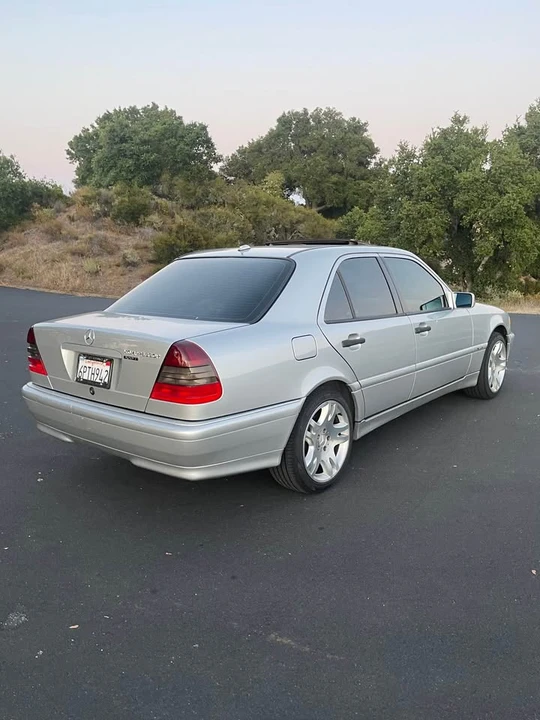 2000 Mercedes-Benz W202 C-Class - Image 5 of 15