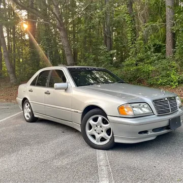 2000 Mercedes-Benz C230 Sport Sedan