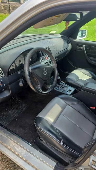 2000 Mercedes-Benz W202 C-Class - Image 9 of 17