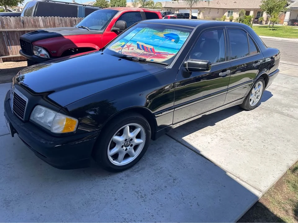 2000 Mercedes-Benz W202 C-Class - Image 2 of 6