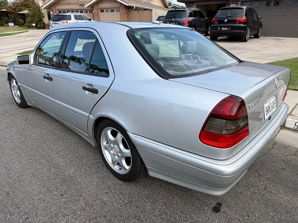 2000 Mercedes-Benz W202 C-Class - Image 4 of 10