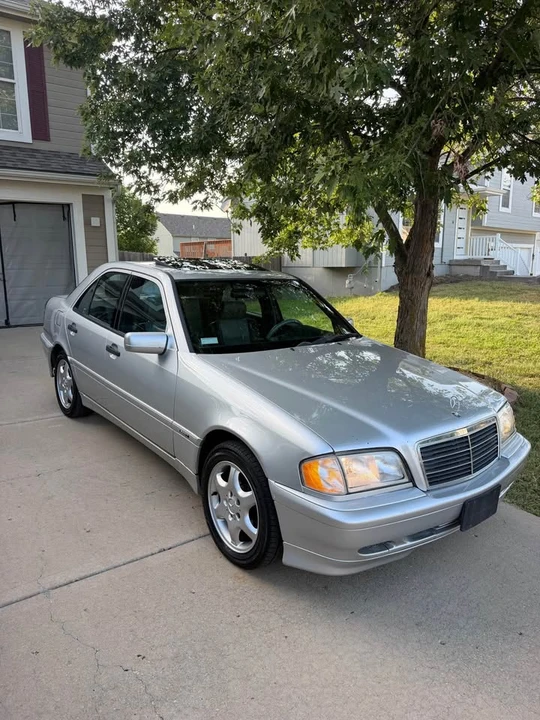2000 Mercedes-Benz W202 C-Class - Image 2 of 8