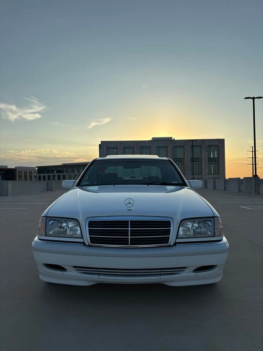 2000 Mercedes-Benz W202 C-Class - Image 3 of 19