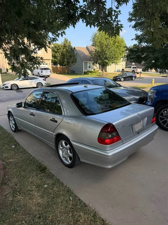 2000 Mercedes-Benz W202 C-Class - Image 4 of 8
