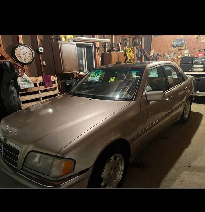 2000 Mercedes-Benz W202 C-Class - Image 2 of 6