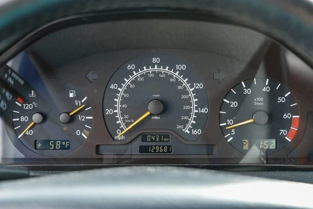 2000 Mercedes-Benz W202 C-Class - Image 6 of 12