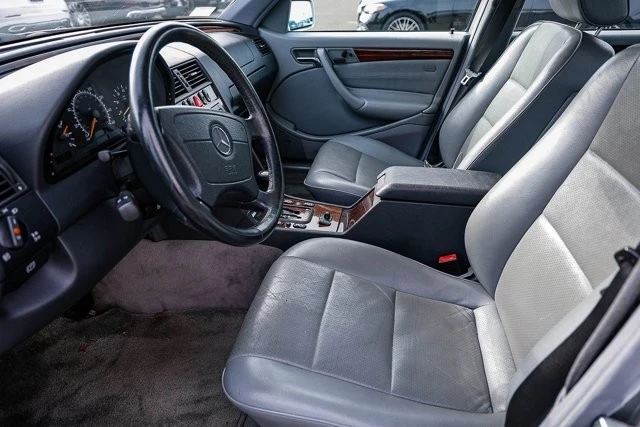 2000 Mercedes-Benz W202 C-Class - Image 5 of 12