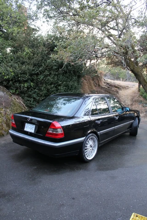 2000 Mercedes-Benz W202 C-Class - Image 3 of 12