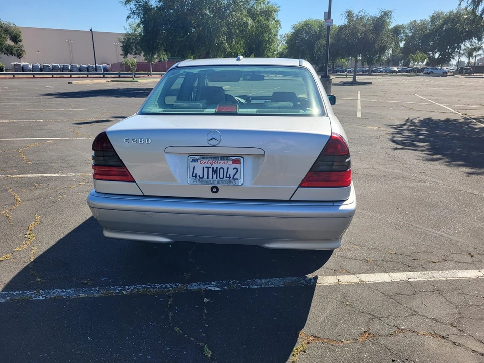 2000 Mercedes-Benz W202 C-Class - Image 12 of 21
