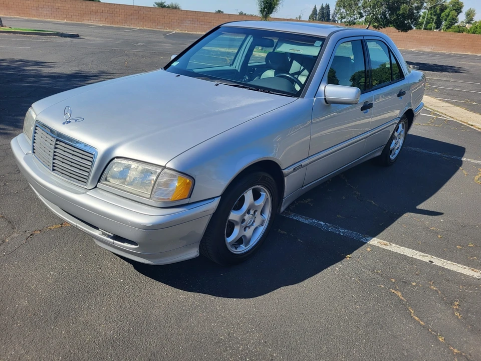 2000 Mercedes-Benz W202 C-Class - Image 4 of 21