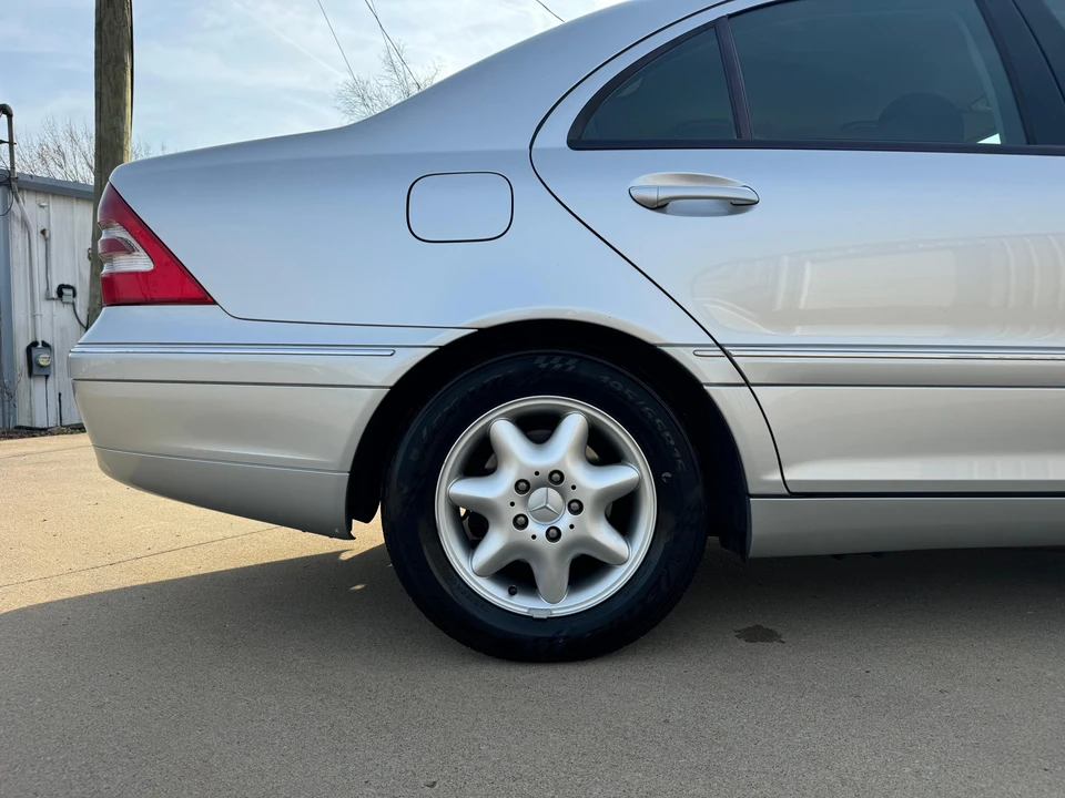2000 Mercedes-Benz W202 C-Class - Image 22 of 31