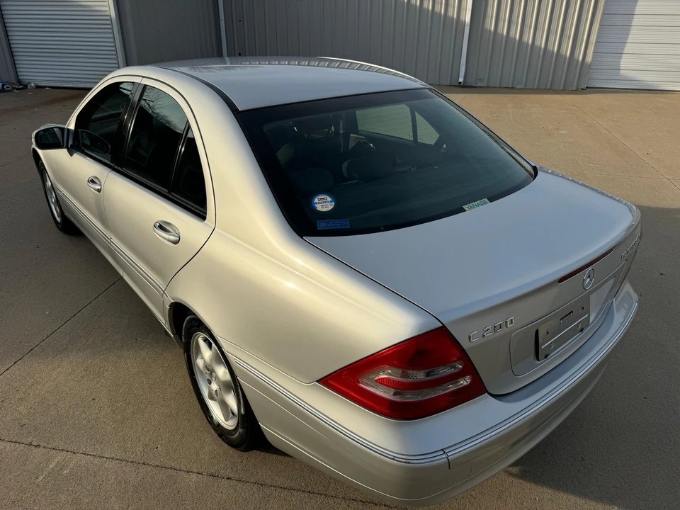 2000 Mercedes-Benz W202 C-Class - Image 9 of 31