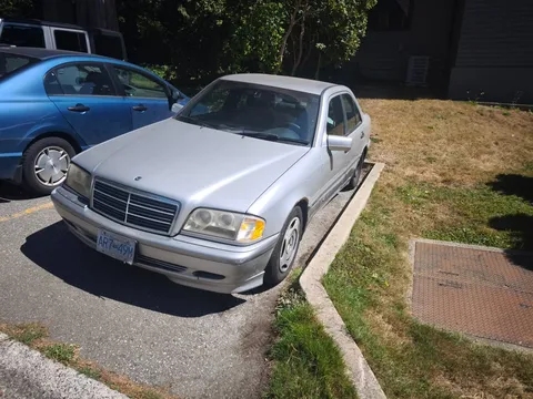 2000 Mercedes-Benz C230 Kompressor W202
