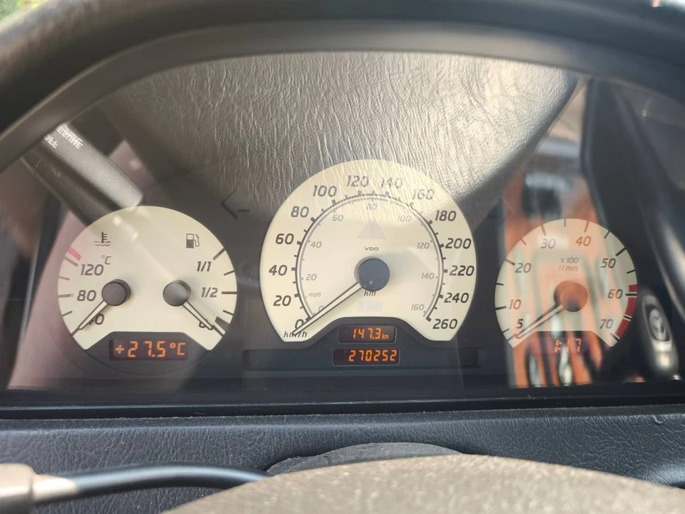 2000 Mercedes-Benz W202 C-Class - Image 3 of 12