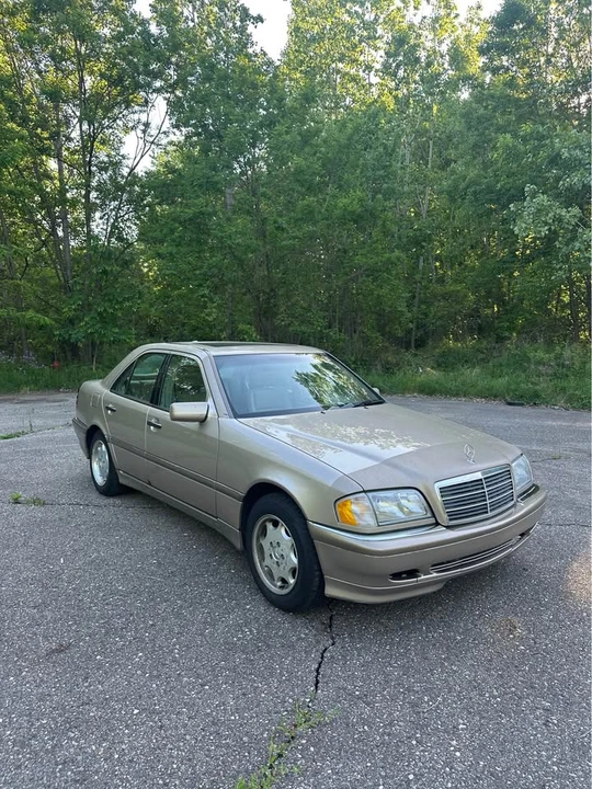 2000 Mercedes-Benz W202 C-Class - Image 3 of 12
