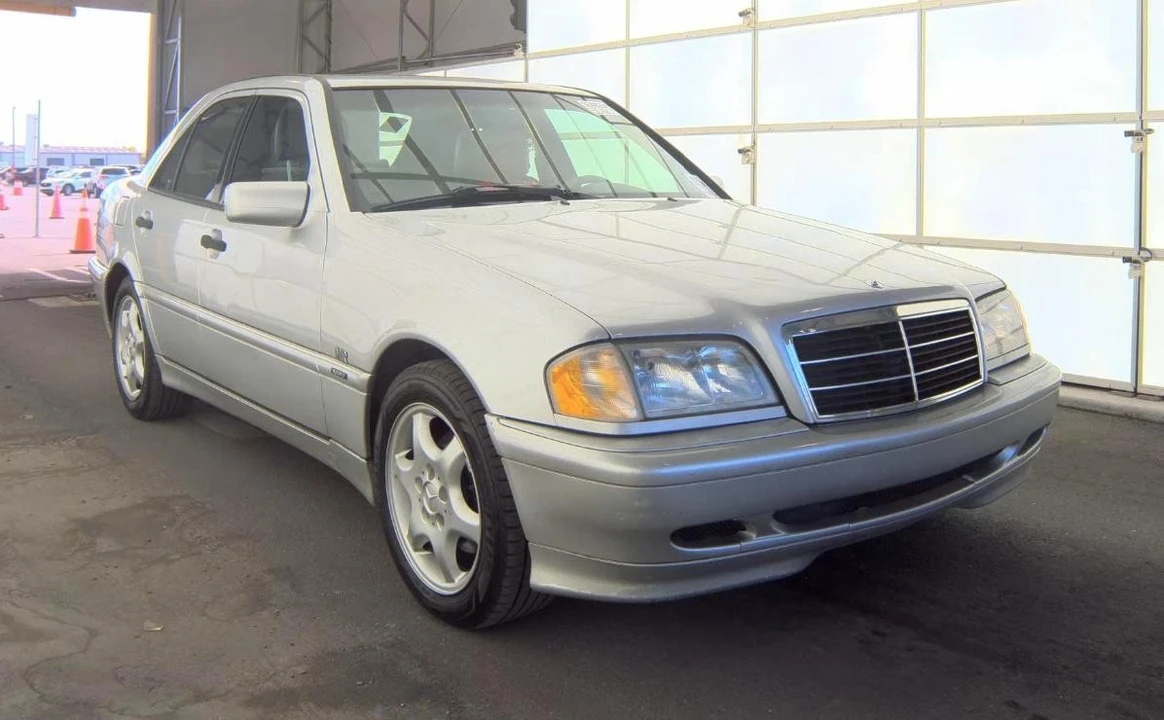 2000 Mercedes-Benz W202 C-Class - Image 3 of 14