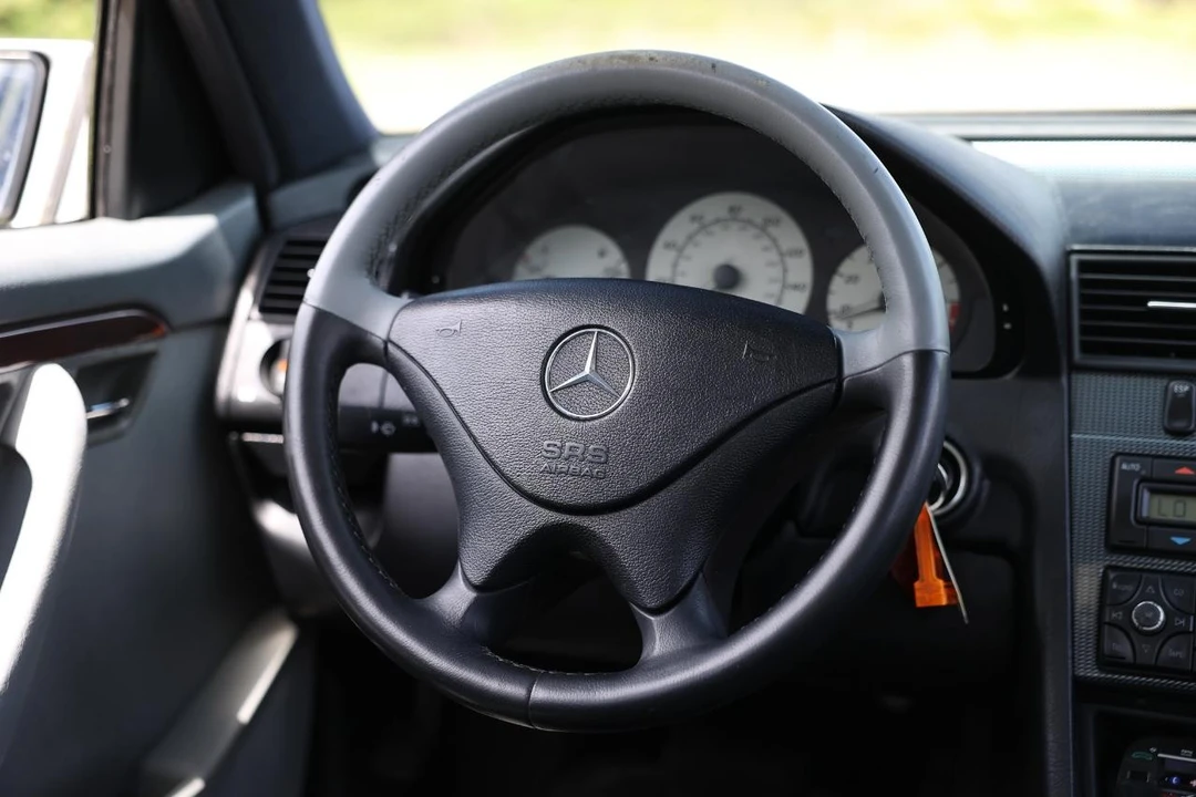 2000 Mercedes-Benz W202 C-Class - Image 26 of 31