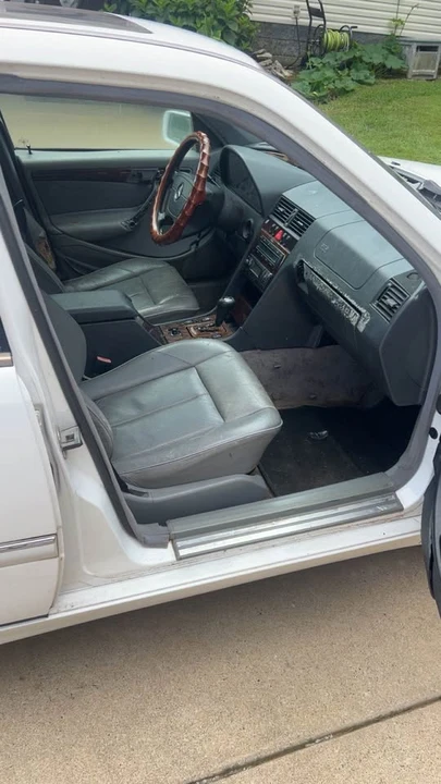 2000 Mercedes-Benz W202 C-Class - Image 6 of 7