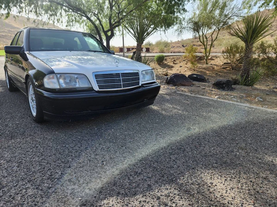 2000 Mercedes-Benz W202 C-Class - Image 7 of 22