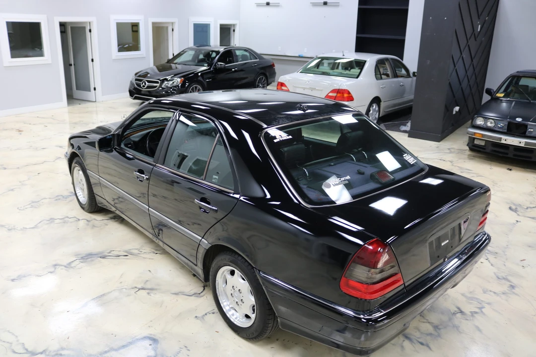 2000 Mercedes-Benz W202 C-Class - Image 17 of 31