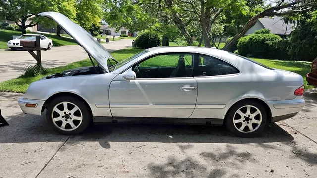 2000 Mercedes-Benz CLK 320 Cabriolet