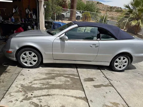2000 Mercedes-Benz CLK-Class CLK 320 Cabriolet 2D