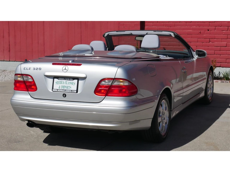 2000 Mercedes-Benz C208/A208 CLK-Class - Image 8 of 31