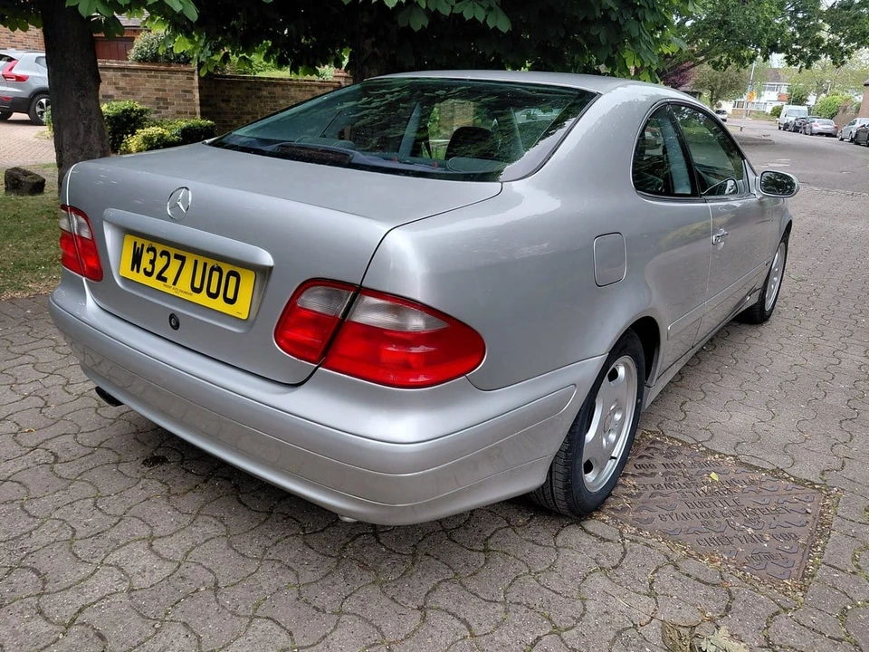 2000 Mercedes-Benz CLK-Class - Image 3 of 31