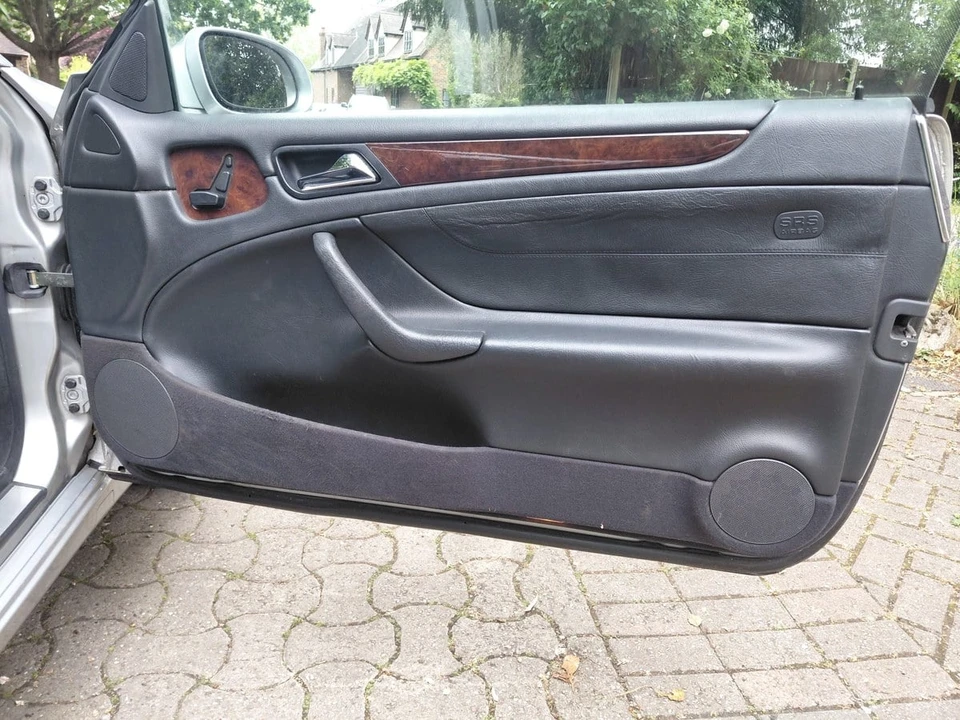 2000 Mercedes-Benz CLK-Class - Image 19 of 31