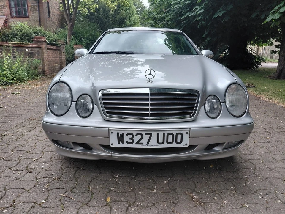 2000 Mercedes-Benz CLK-Class - Image 10 of 31